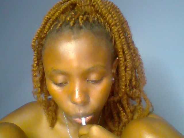 chocolate-brownie live cam on BongaCams