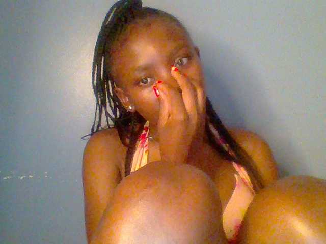 chocolate-brownie's BongaCams show and profile