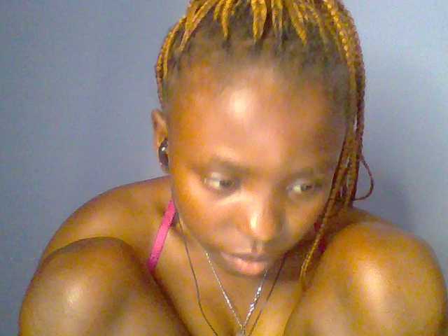 chocolate-brownie live cam on BongaCams
