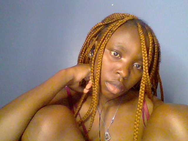 chocolate-brownie live cam on BongaCams