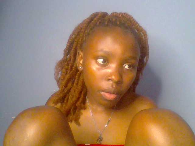 chocolate-brownie live cam on BongaCams