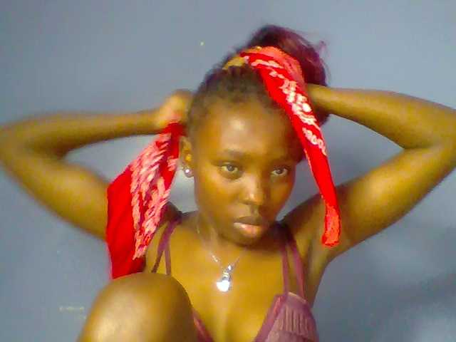 chocolate-brownie live cam on BongaCams