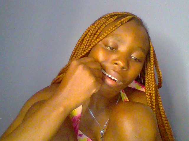 chocolate-brownie live cam on BongaCams