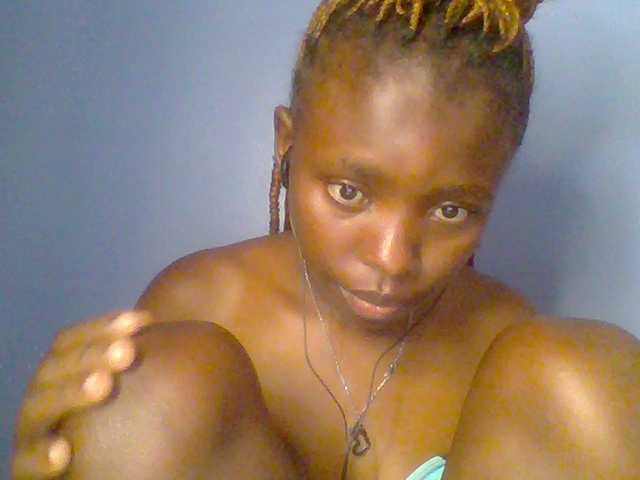 chocolate-brownie live cam on BongaCams