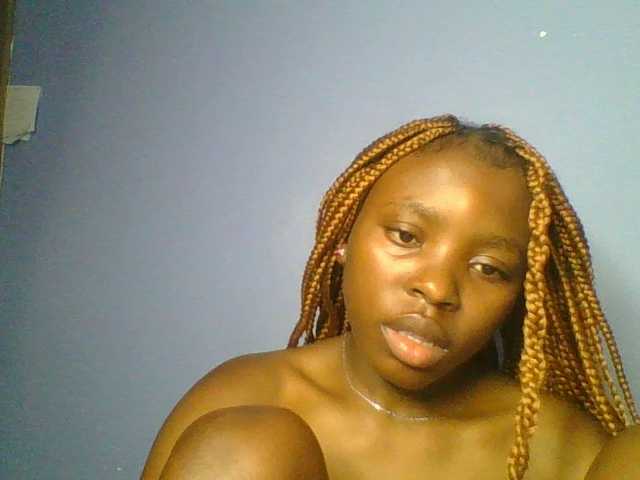 chocolate-brownie live cam on BongaCams