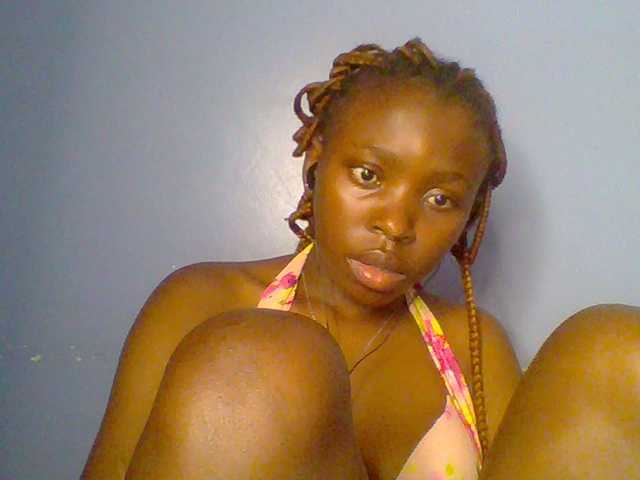 chocolate-brownie live cam on BongaCams