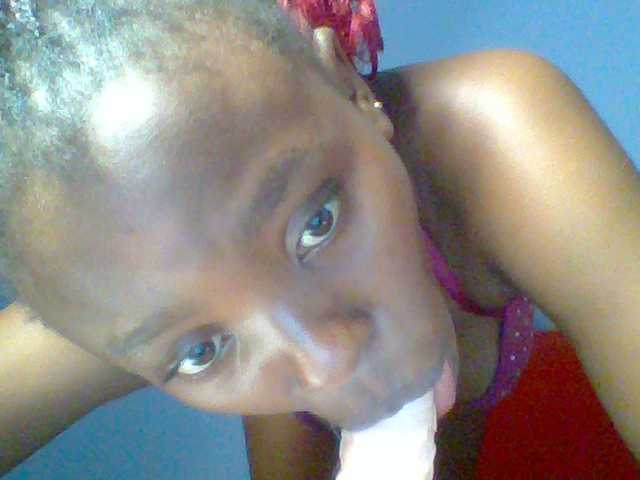 chocolate-brownie live cam on BongaCams