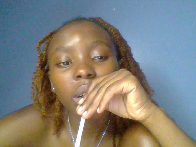 chocolate-brownie live cam on BongaCams