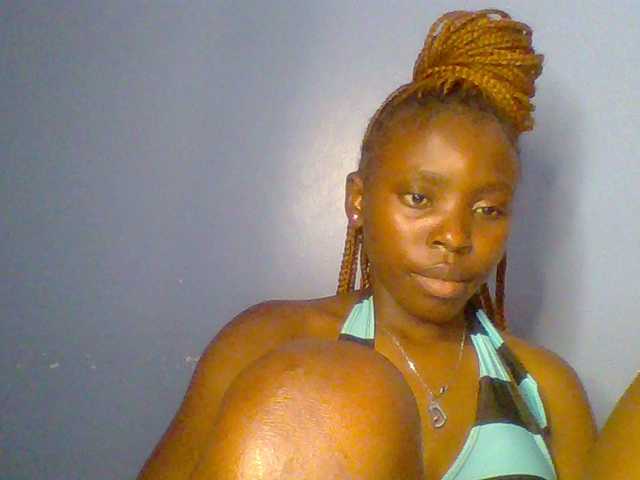 chocolate-brownie live cam on BongaCams