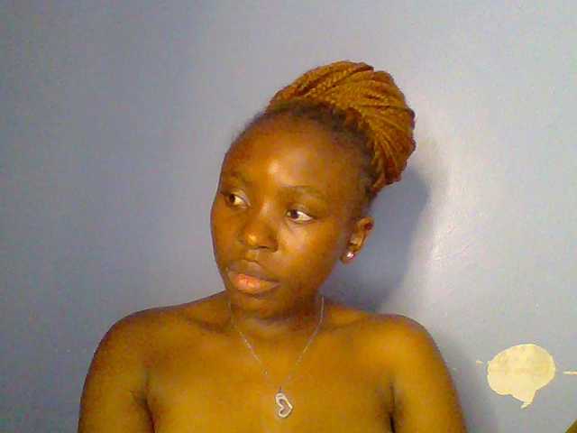 chocolate-brownie live cam on BongaCams