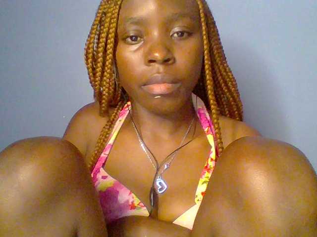 chocolate-brownie live cam on BongaCams
