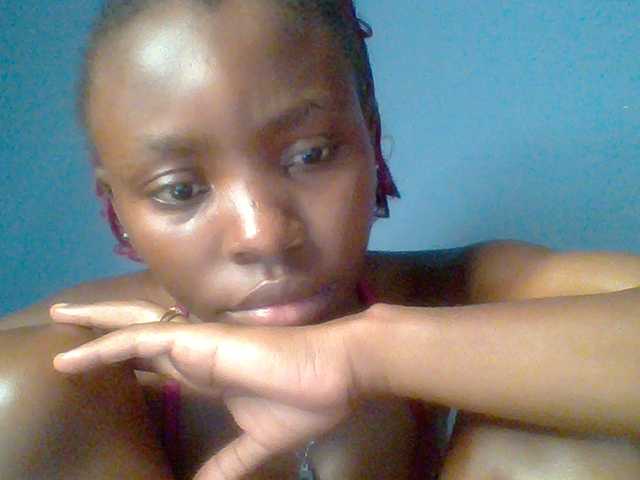 chocolate-brownie live cam on BongaCams