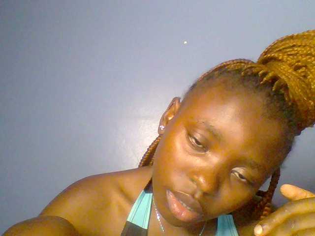 chocolate-brownie live cam on BongaCams