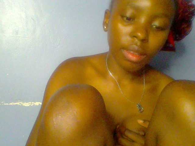chocolate-brownie live cam on BongaCams