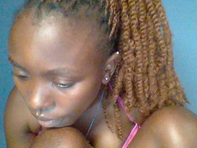 chocolate-brownie live cam on BongaCams