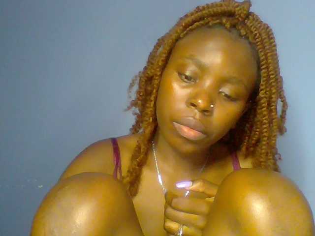 chocolate-brownie live cam on BongaCams