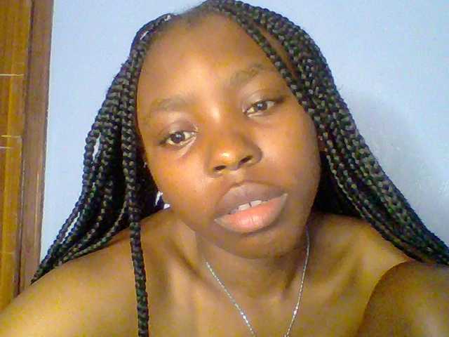 chocolate-brownie's BongaCams show and profile