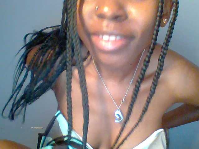 chocolate-brownie's BongaCams show and profile