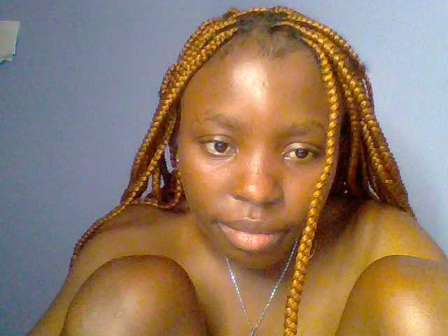 chocolate-brownie live cam on BongaCams