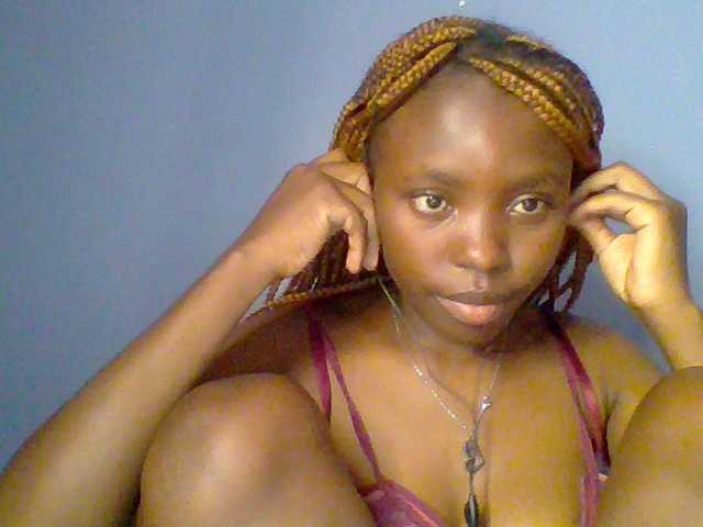 chocolate-brownie live cam on BongaCams