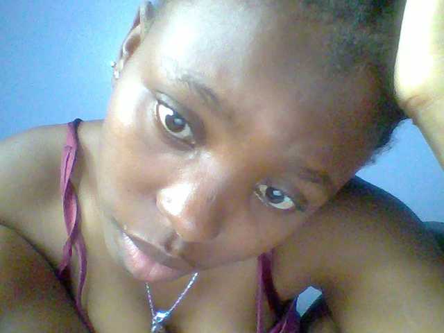 chocolate-brownie live cam on BongaCams