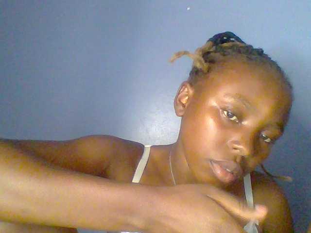 chocolate-brownie live cam on BongaCams