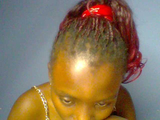 chocolate-brownie live cam on BongaCams