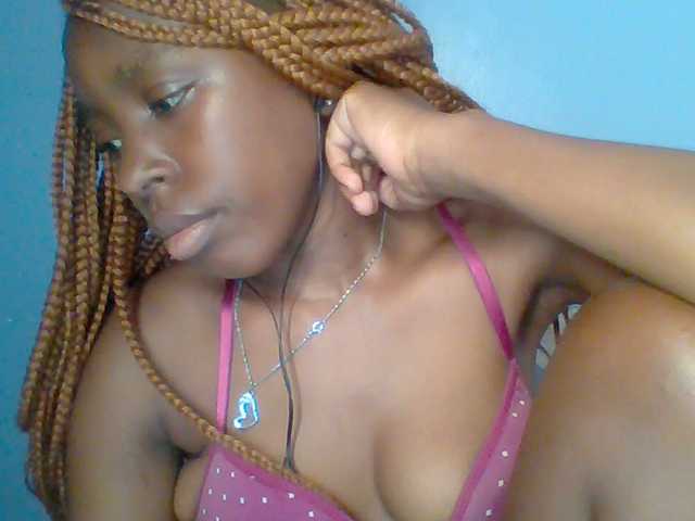 chocolate-brownie live cam on BongaCams