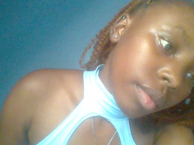 chocolate-brownie live cam on BongaCams