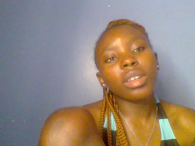 chocolate-brownie live cam on BongaCams