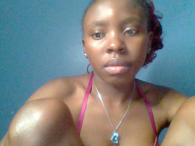 chocolate-brownie live cam on BongaCams