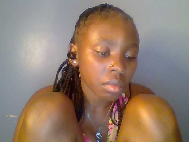 chocolate-brownie Live Cam on BongaCams