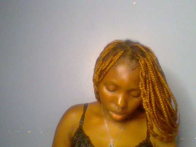 chocolate-brownie live cam on BongaCams