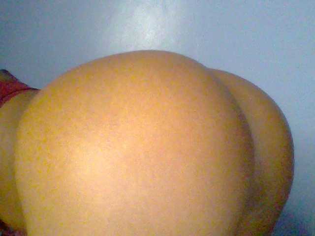 chocolate-brownie live cam on BongaCams
