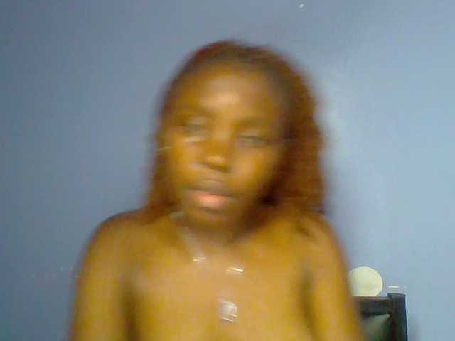 chocolate-brownie live cam on BongaCams