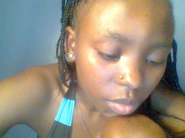 chocolate-brownie's BongaCams show and profile