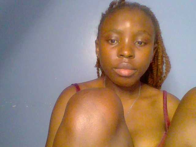 chocolate-brownie live cam on BongaCams