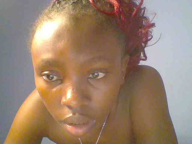 chocolate-browni... Live Webcam on BongaCams