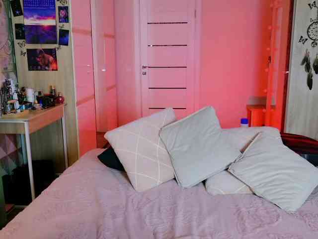 EvaRoss webcam