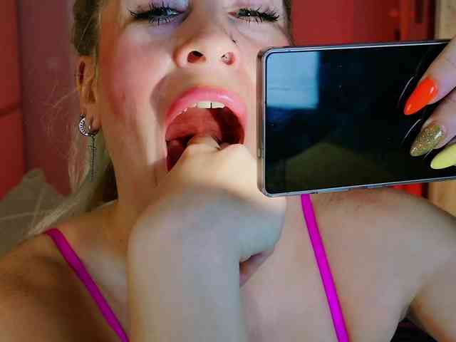EvaRoss webcam