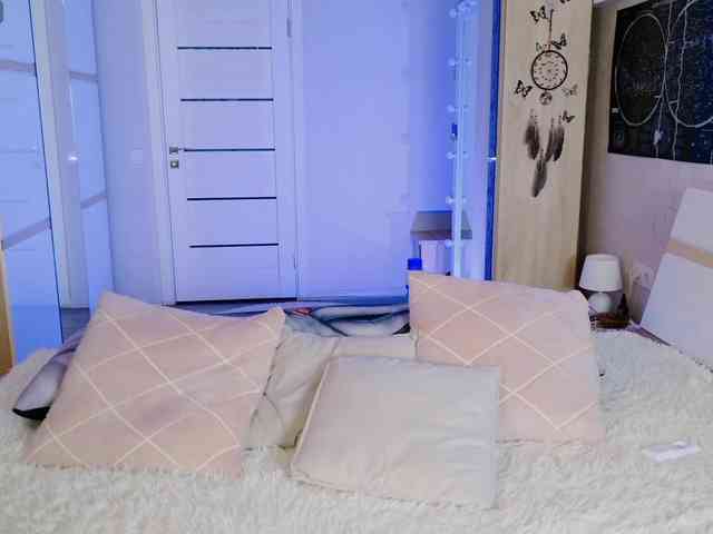 EvaRoss webcam