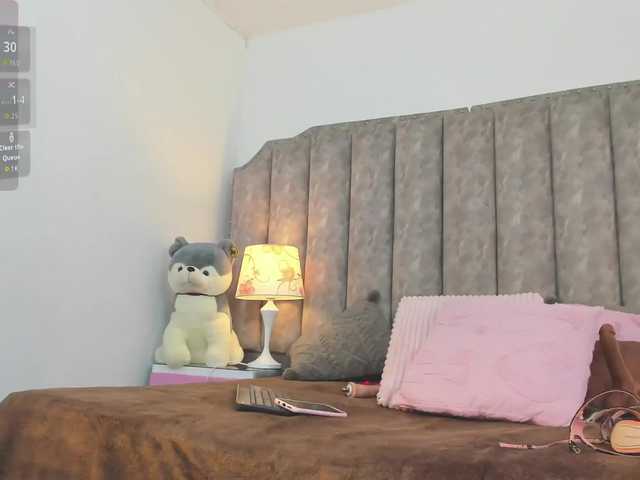 MhiaBella live cam on BongaCams