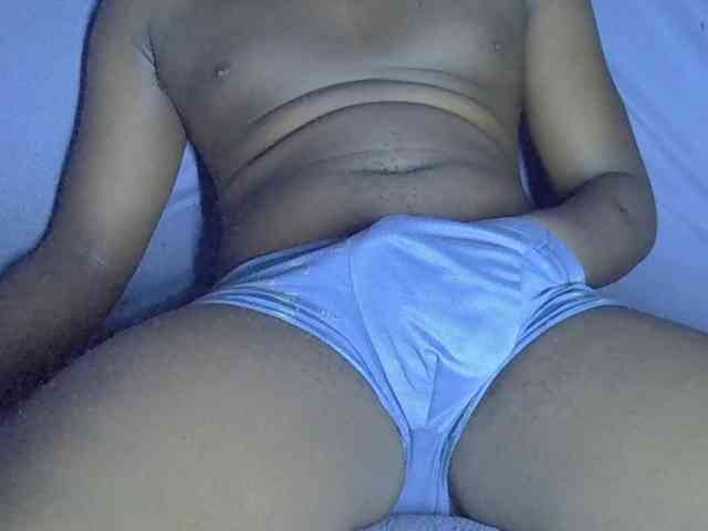 Mikebbc002 Live Webcam on BongaCams