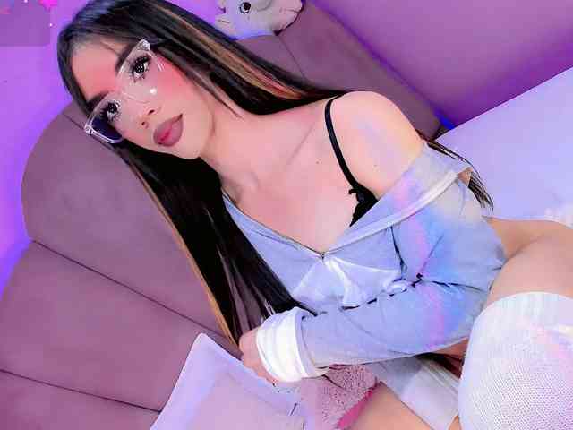 alissDasilvas Live Webcam on BongaCams