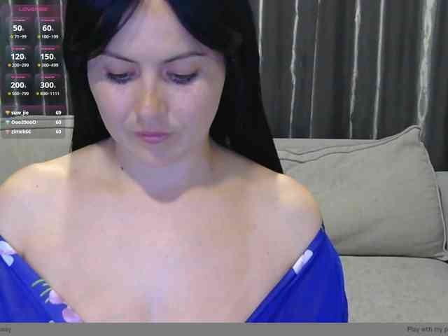 AriaShy webcam