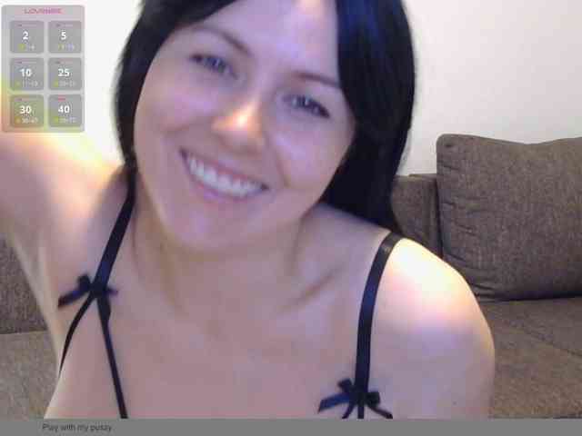 AriaShy webcam