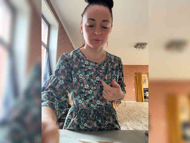 SexxxBaby999 webcam