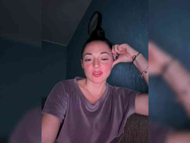 SexxxBaby999 webcam