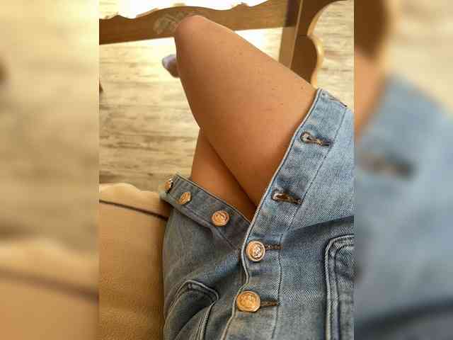 SexxxBaby999 webcam