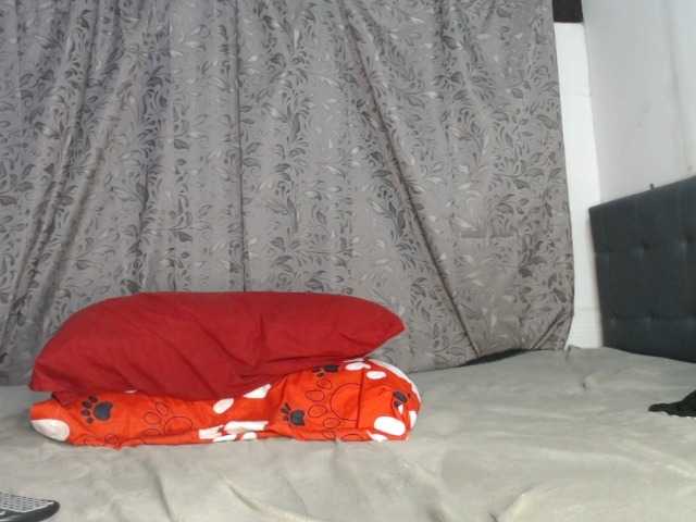 soe-lara live cam on BongaCams